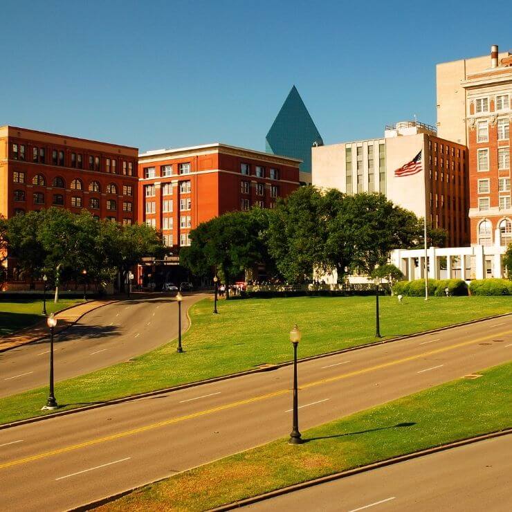 A 24-hour itinerary in Dallas must include a visit to Dealey Plaza and the Grassy Knolls. 