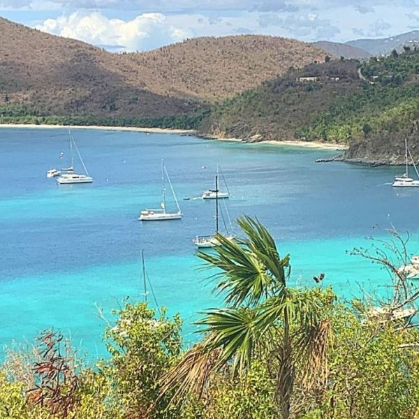 How to Spend One Day in St. Thomas - One Day in a City